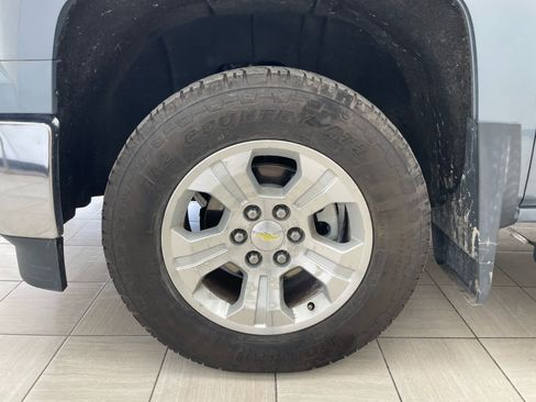 Used 2015 Chevrolet Silverado 1500 LTZ Z71 AWD/4WD image 7
