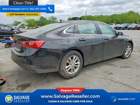 Used 2017 Chevrolet Malibu LT FWD image 4