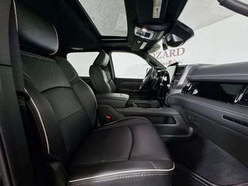 Used 2025 RAM 3500 Limited image 34