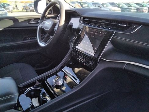 Used 2023 Jeep Grand Cherokee L Laredo w/ Luxury Tech Group I image 21