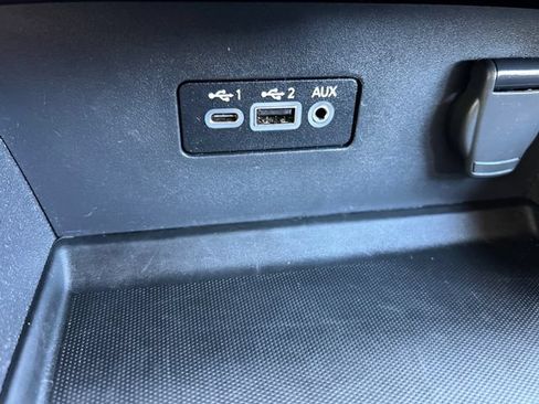 Used 2025 Nissan Altima 2.5 SV FWD image 20