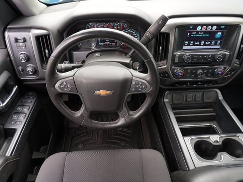 Used 2018 Chevrolet Silverado 1500 LT w/ All Star Edition AWD/4WD image 20