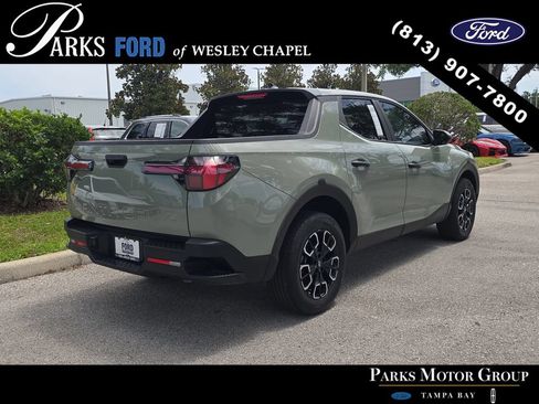Used 2024 Hyundai Santa Cruz SEL FWD image 4