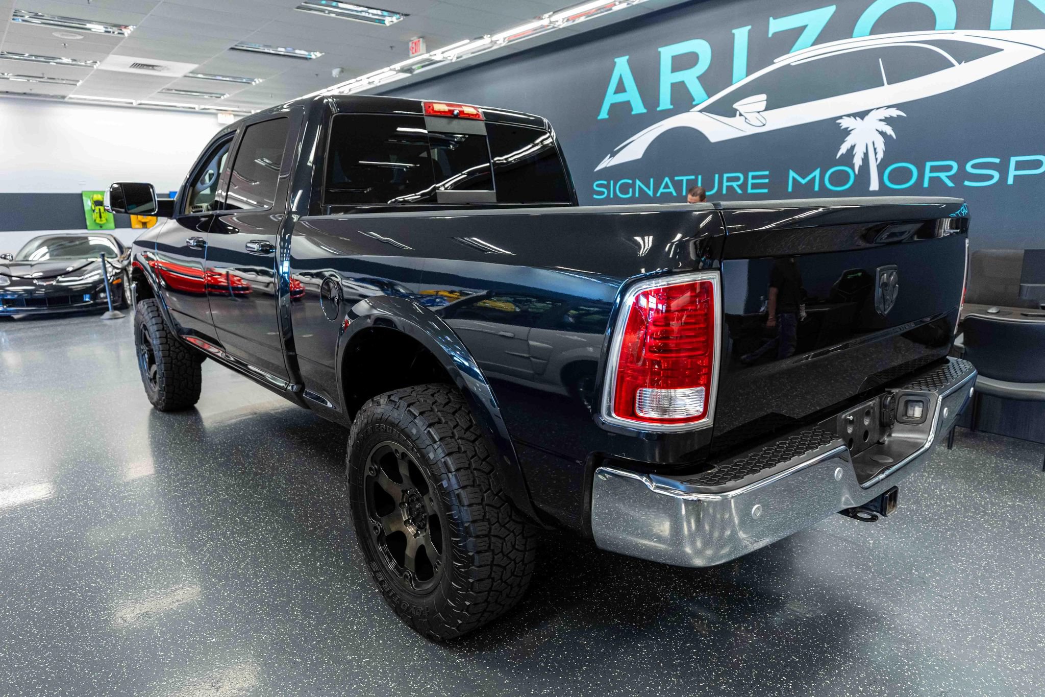 Used 2016 RAM 3500 Laramie Longhorn w/ Convenience Group AWD/4WD image 7