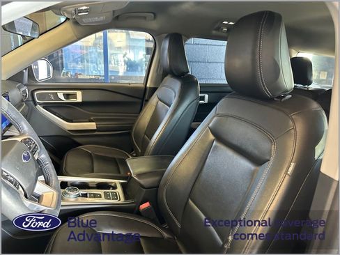 Certified 2021 Ford Explorer XLT w/ Equipment Group 202A image 11