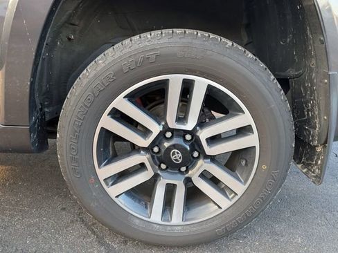 Used 2022 Toyota 4Runner Limited image 24