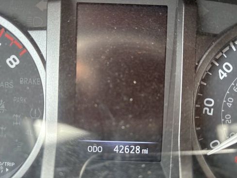 Certified 2023 Toyota Tacoma TRD Off-Road w/ Technology Package image 11