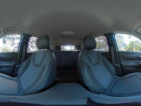 Used 2025 Buick Encore GX Preferred image 36