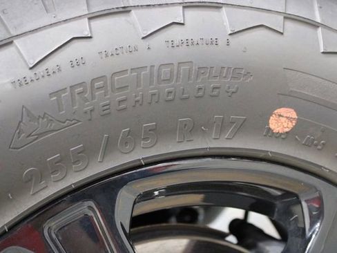 Used 2023 GMC Acadia AT4 w/ Technology Package image 53