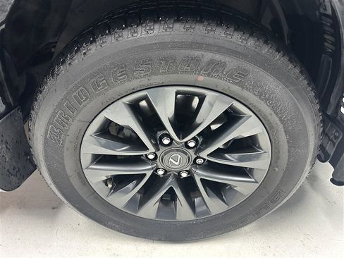 Used 2021 Lexus GX 460 Premium w/ Premium Package image 15