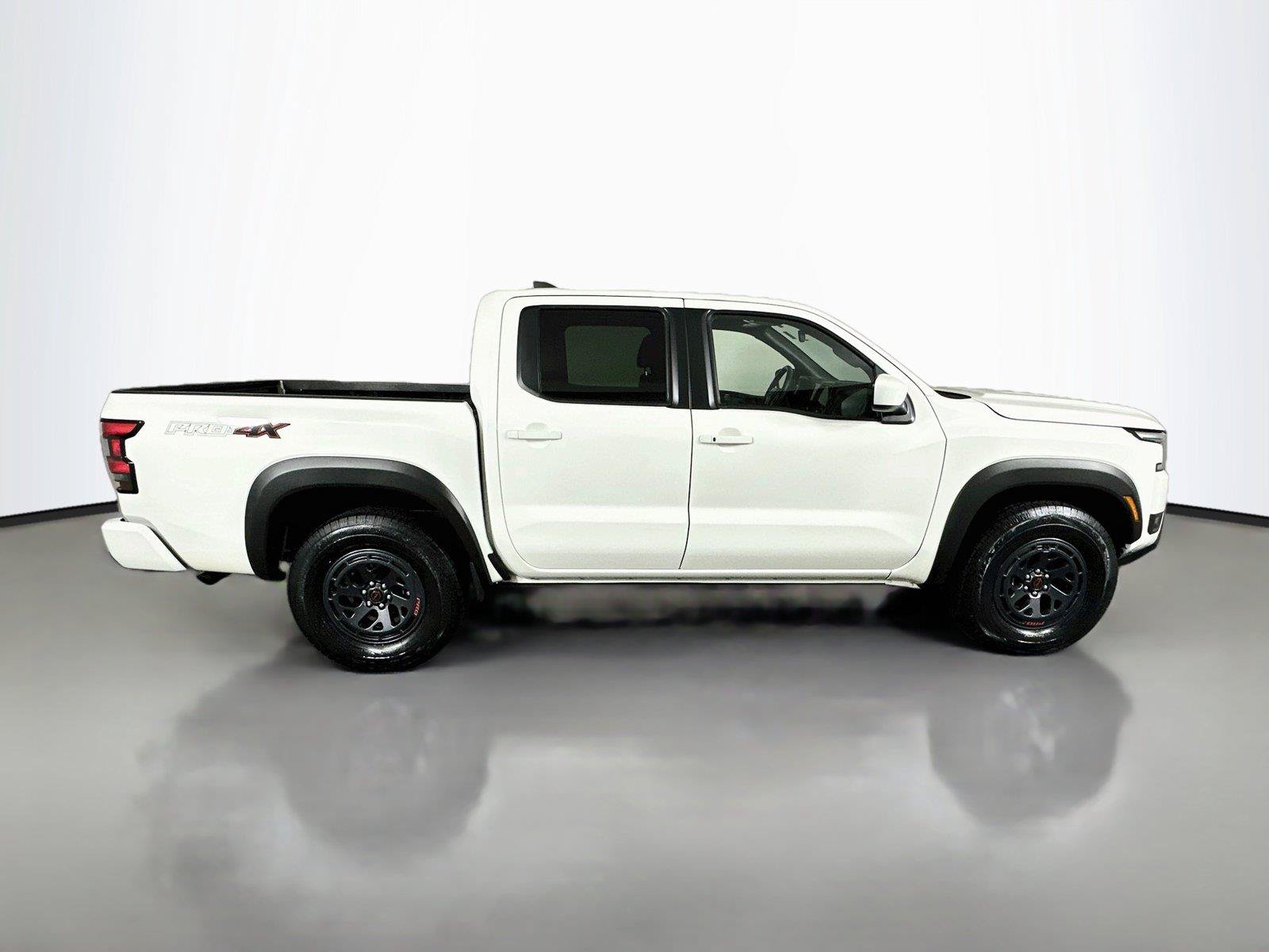 Used 2026 Nissan Frontier PRO-4X AWD/4WD image 17