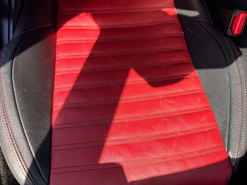 Used 2018 FIAT 124 Spider Abarth w/ Convenience Group RWD image 23