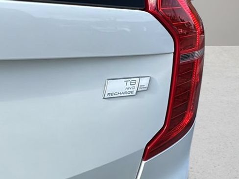Used 2022 Volvo XC90 T8 Inscription w/ Advanced Package AWD/4WD image 29
