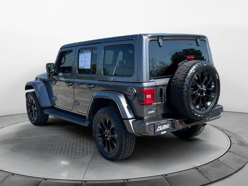 Used 2021 Jeep Wrangler Unlimited Sahara AWD/4WD image 5