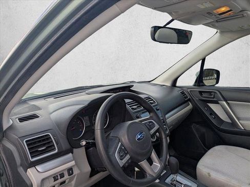 Used 2017 Subaru Forester 2.5i Premium w/ Popular Package #2A image 10