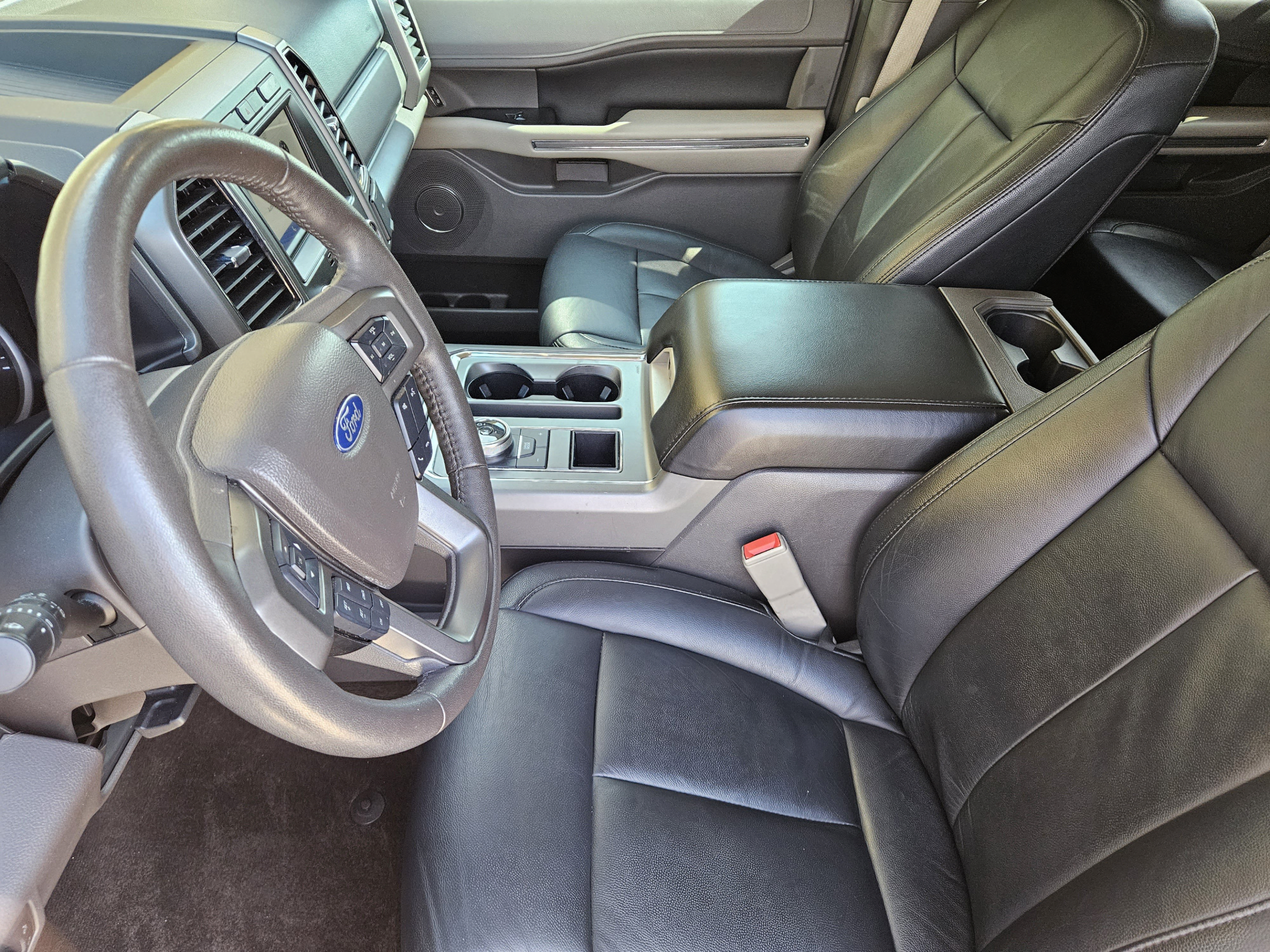 Used 2020 Ford Expedition XLT RWD image 11