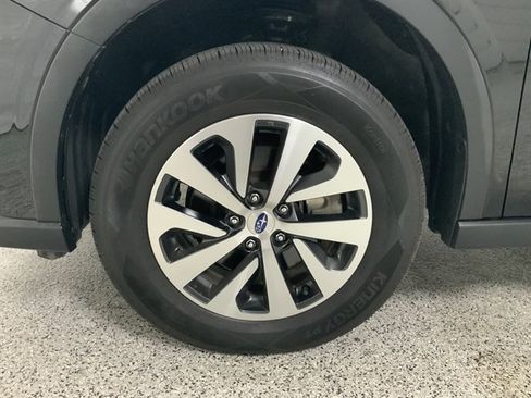 Used 2022 Subaru Outback Premium w/ Popular Package #1 image 10