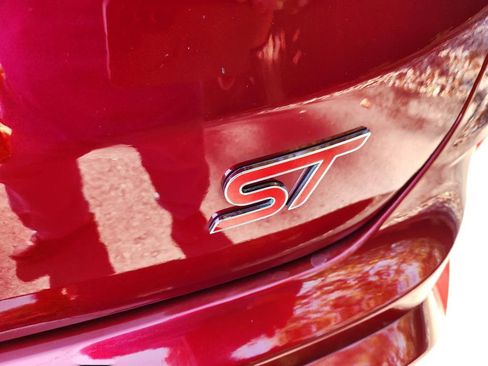 Used 2019 Ford Edge ST w/ Equipment Group 401A image 22