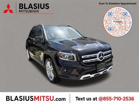 Used 2022 Mercedes-Benz GLB 250 4MATIC w/ Premium Package Lite image 6