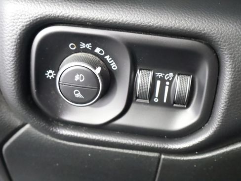 Used 2020 RAM 2500 Laramie AWD/4WD image 48