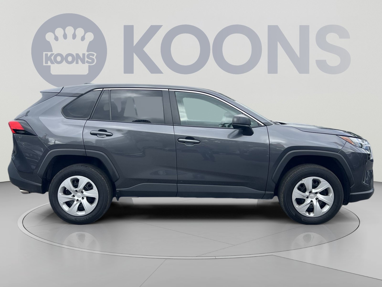 Used 2025 Toyota RAV4 LE AWD/4WD image 8
