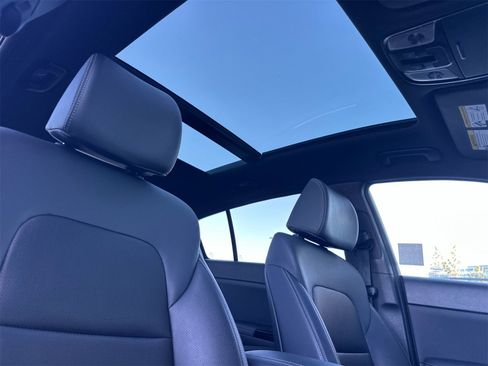 Used 2020 Kia Sportage S w/ S Premium Package image 18