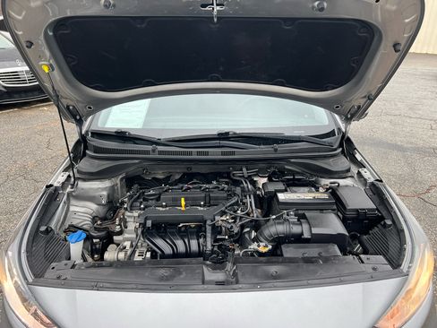 Used 2022 Hyundai Accent SEL image 37