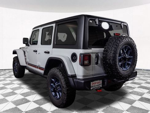 New 2026 Jeep Wrangler Unlimited Sport w/ Dual Top Group AWD/4WD image 16