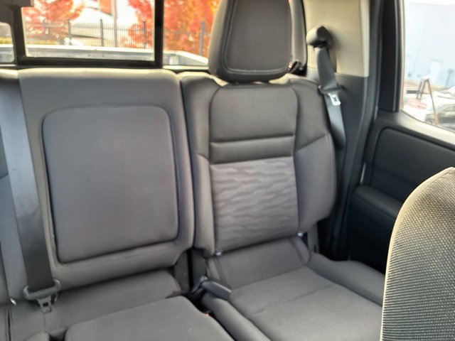 Used 2024 Nissan Frontier SV w/ Hardbody Edition AWD/4WD image 19