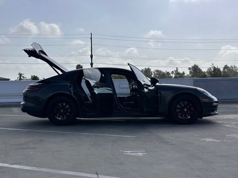 Used 2017 Porsche Panamera Turbo w/ Sport Package AWD/4WD image 29