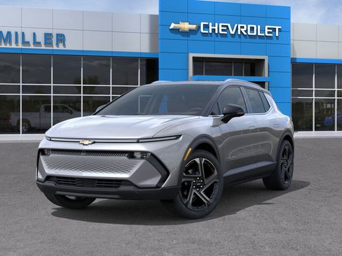 New 2026 Chevrolet Equinox EV LT w/ Convenience Package II AWD/4WD image 43