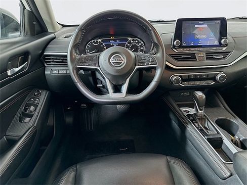 Used 2022 Nissan Altima 2.5 SR image 21