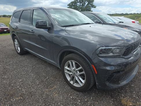 Used 2023 Dodge Durango GT RWD image 8