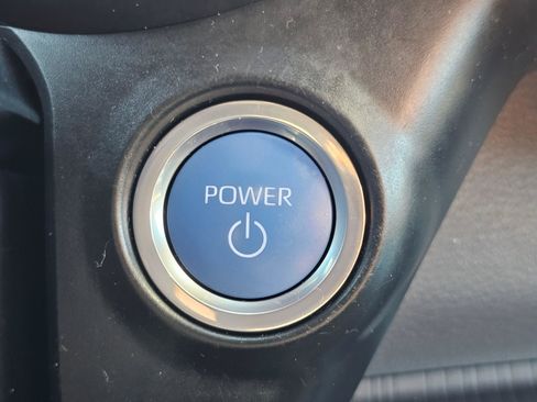 Used 2023 Toyota Sienna XSE AWD/4WD image 25