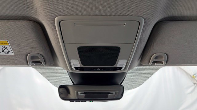 Used 2025 Honda Pilot EX-L image 48