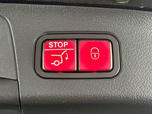 Certified 2026 Mercedes-Benz GLA 250 image 19