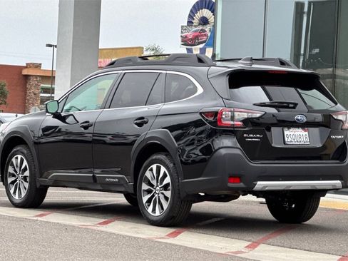 Certified 2025 Subaru Outback Limited image 8