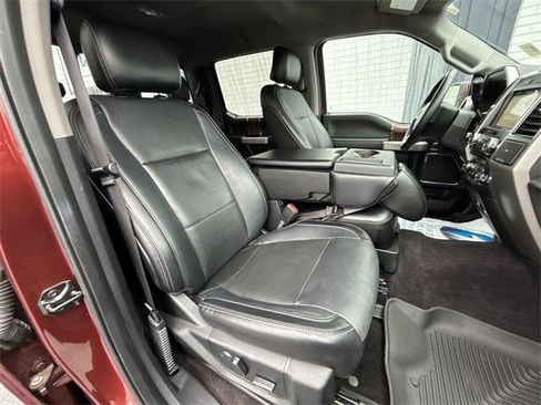 Used 2017 Ford F150 Lariat image 26