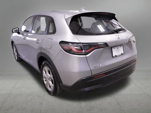 Certified 2024 Honda HR-V LX image 4