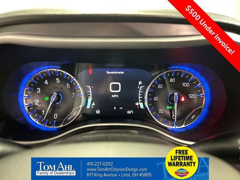 New 2026 Chrysler Pacifica Select image 14