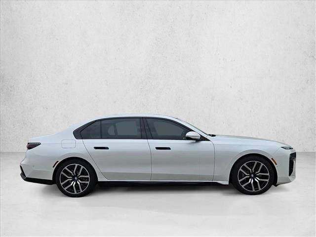 New 2025 BMW 760i xDrive AWD/4WD image 4