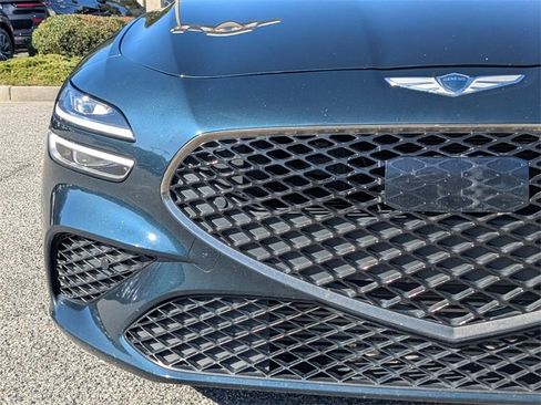 Used 2022 Genesis G70 3.3T w/ Sport Advanced Package image 10