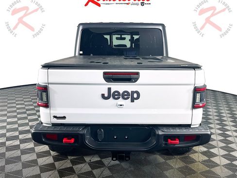 Used 2021 Jeep Gladiator Rubicon image 6