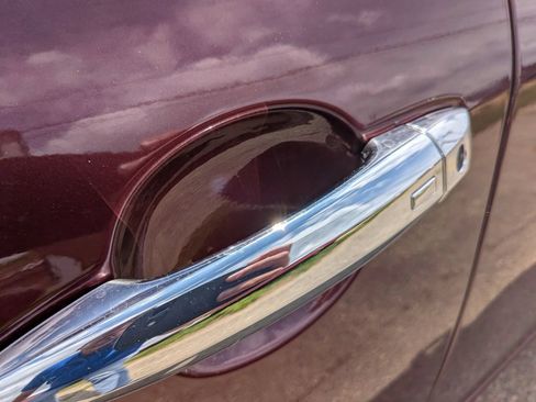 Used 2023 Nissan Altima 2.5 SV FWD image 13