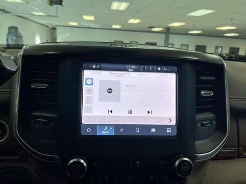 Used 2022 RAM 2500 Laramie image 19