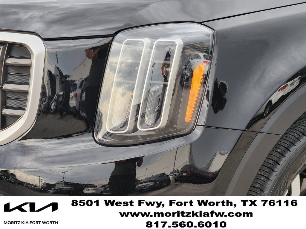 Certified 2025 Kia Telluride S FWD image 7