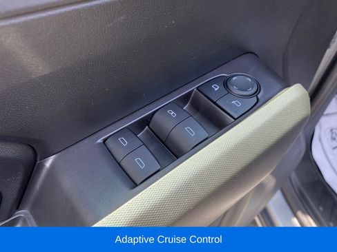Certified 2024 Chevrolet Colorado Trail Boss w/ Technology Package AWD/4WD image 18