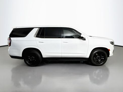 Used 2022 Chevrolet Tahoe 2WD w/ Remote Keyless Entry Package image 11