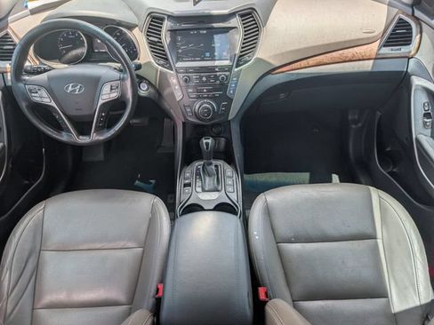Used 2017 Hyundai Santa Fe Limited AWD/4WD image 5