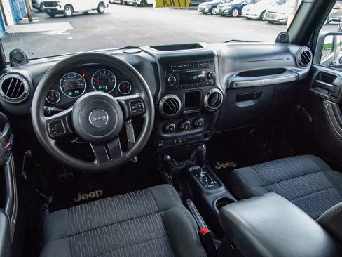 Used 2012 Jeep Wrangler Sport AWD/4WD image 24